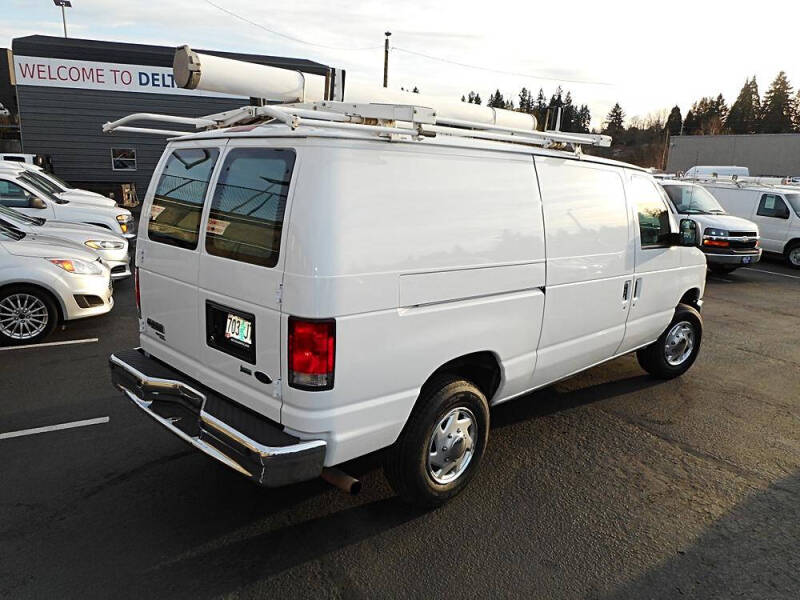 2013 Ford E-Series E-350 SD