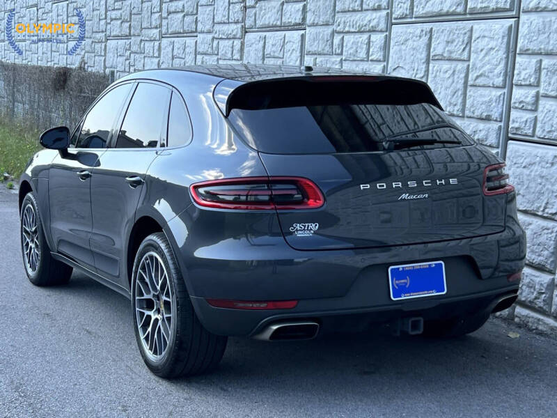 2018 Porsche Macan