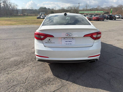2015 Hyundai Sonata SE