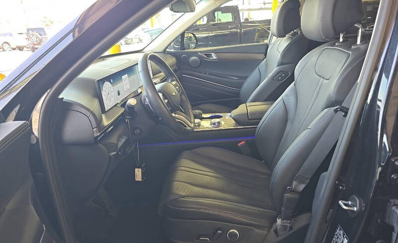 2025 Genesis GV80 2.5T Advanced