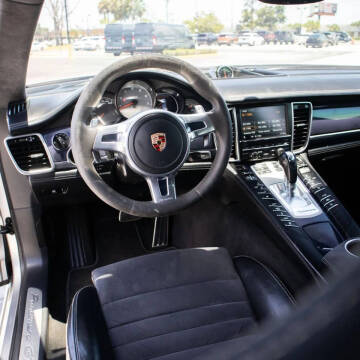 2013 Porsche Panamera GTS