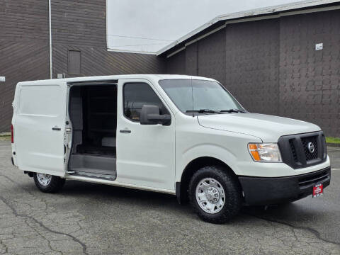 2017 Nissan NV 1500 SV