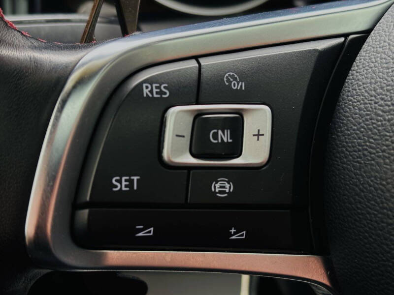 2021 Volkswagen Golf GTI Autobahn