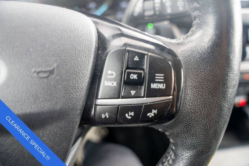 2021 Ford Escape SEL