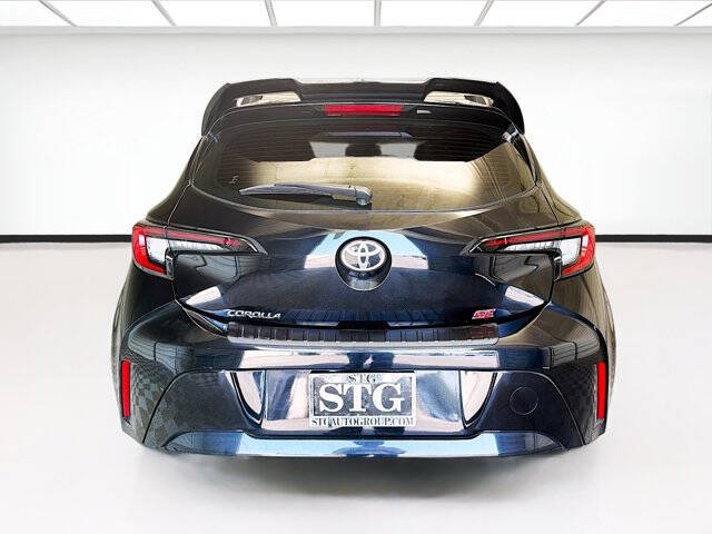 2025 Toyota Corolla Hatchback SE
