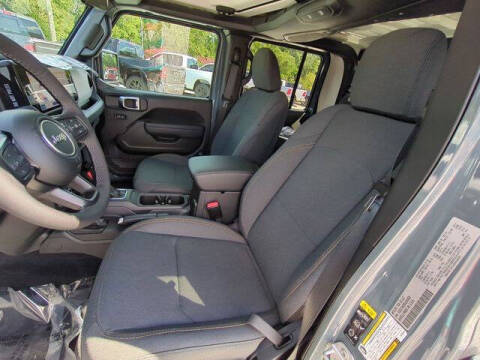 2025 Jeep Gladiator Willys