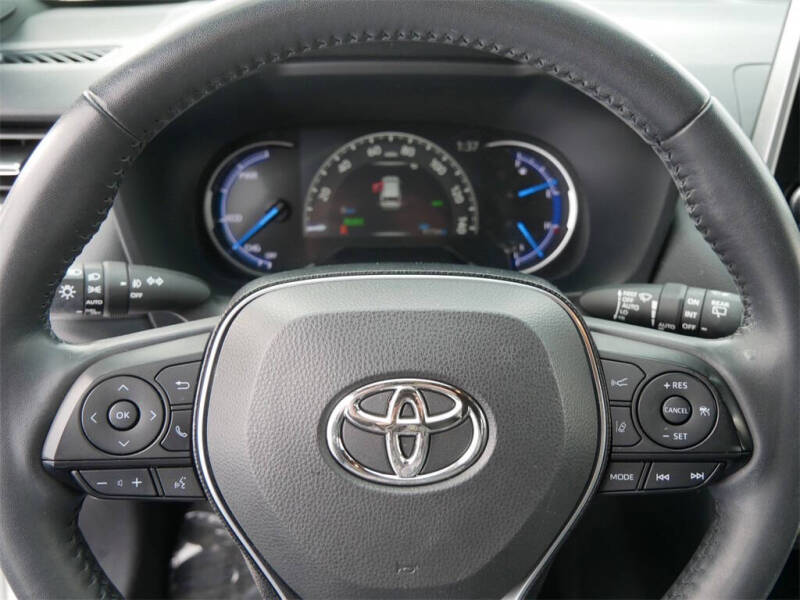 2020 Toyota RAV4 Hybrid XSE