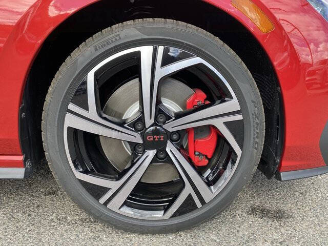 2026 Volkswagen Golf GTI SE