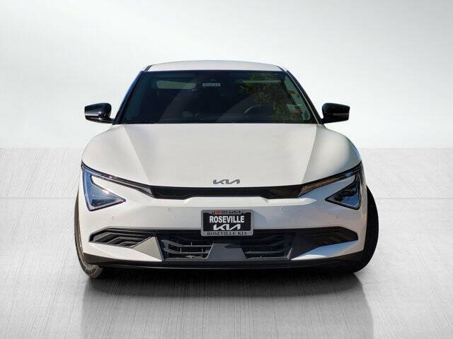 2025 Kia EV6 Light Long Range