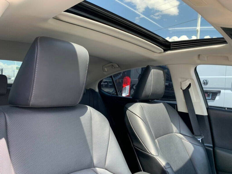 2022 Lexus ES 350