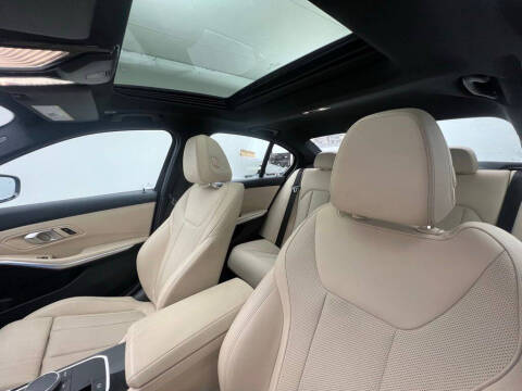 2024 BMW 3 Series 330i xDrive