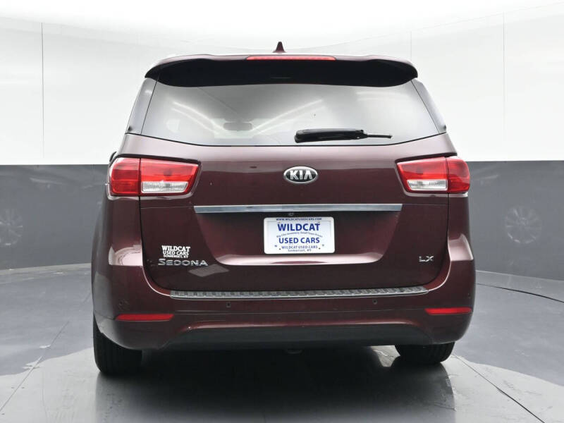 2018 Kia Sedona LX