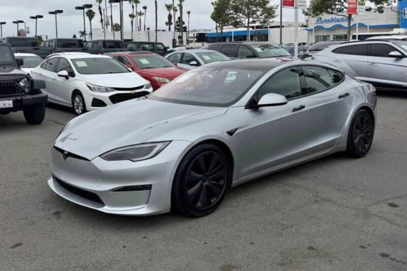 2025 Tesla Model S