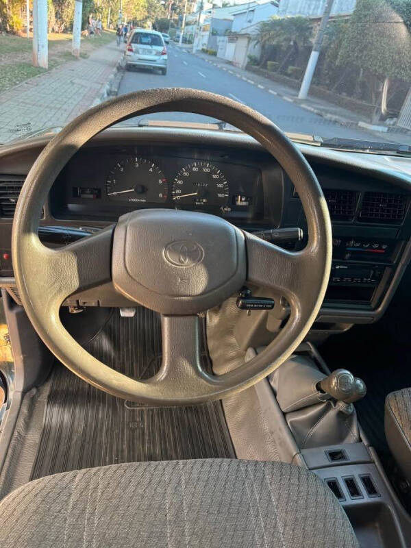 1995 Toyota Hilux