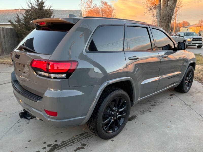 2019 Jeep Grand Cherokee Altitude