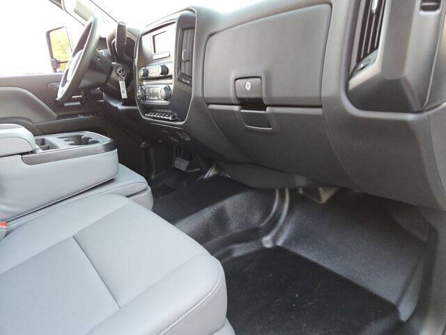 2024 Chevrolet Silverado MD