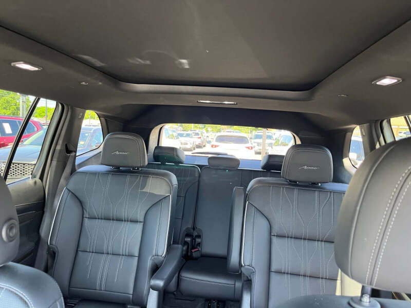2025 Buick Enclave Avenir