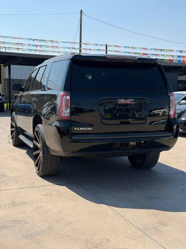 2017 GMC Yukon SLT