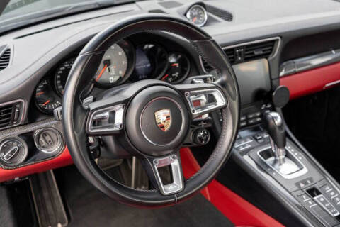 2017 Porsche 911 Carrera 4S