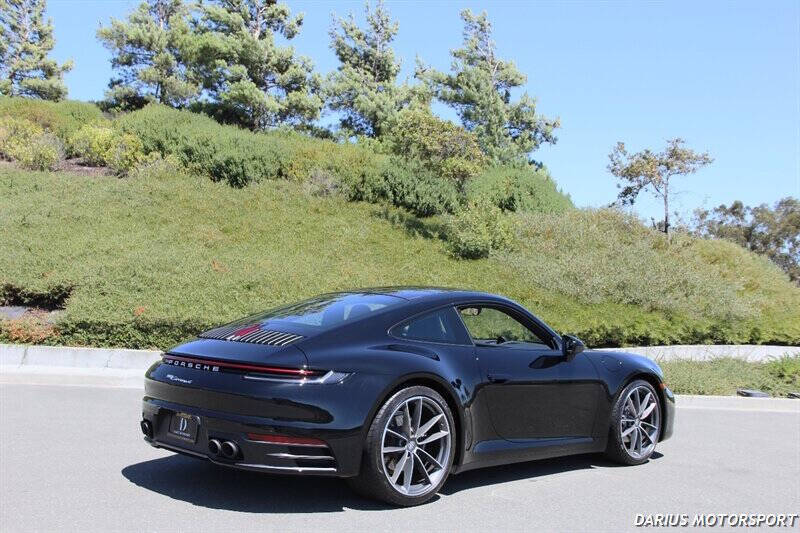 2021 Porsche 911 Carrera 4