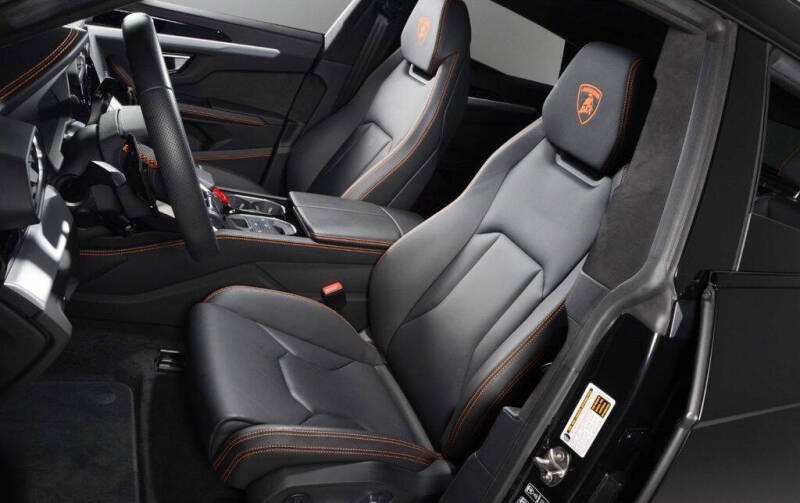2020 Lamborghini Urus