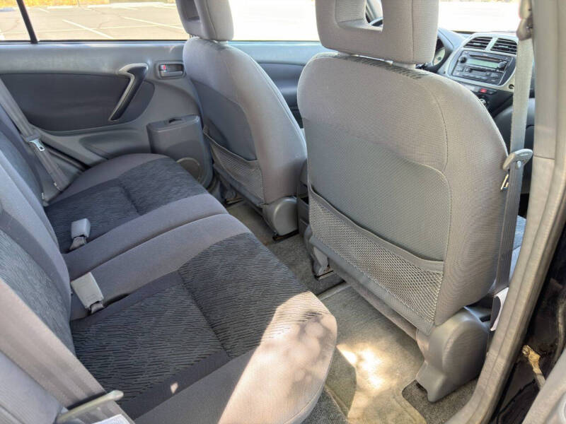 2003 Toyota RAV4
