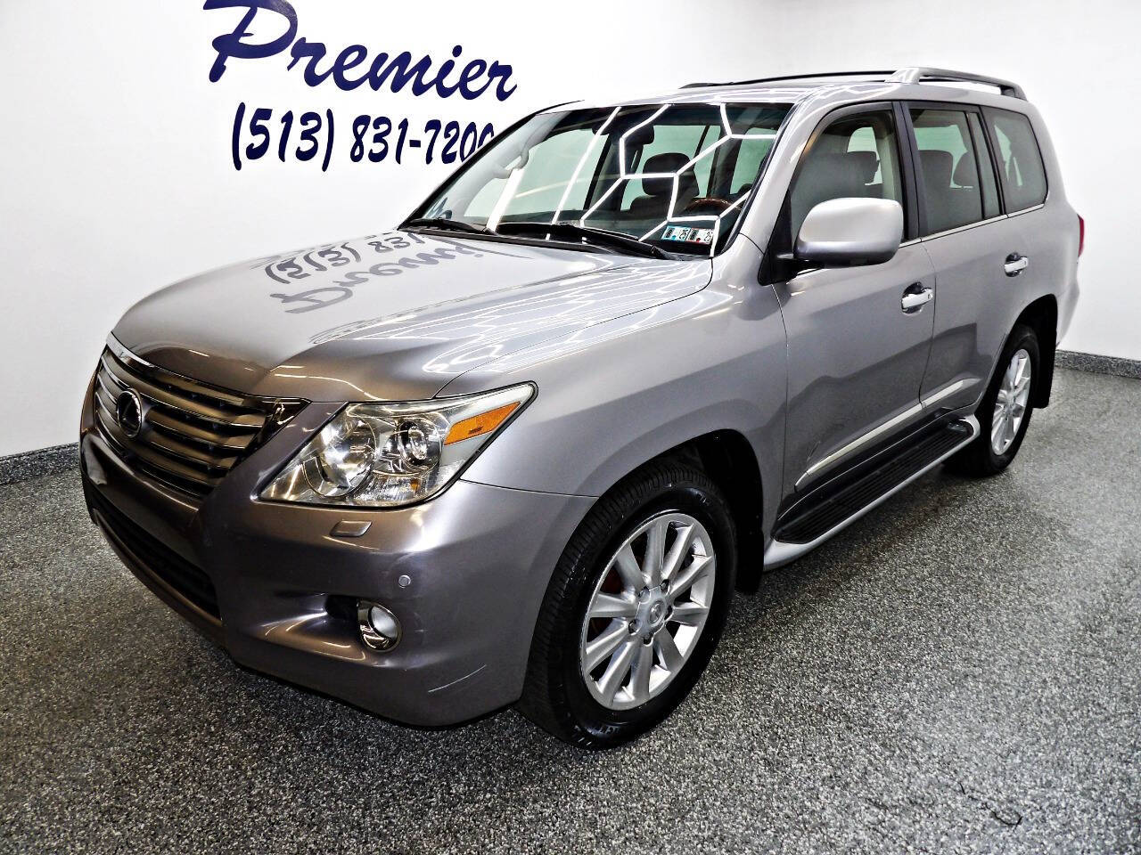 2008 Lexus LX 570's photo