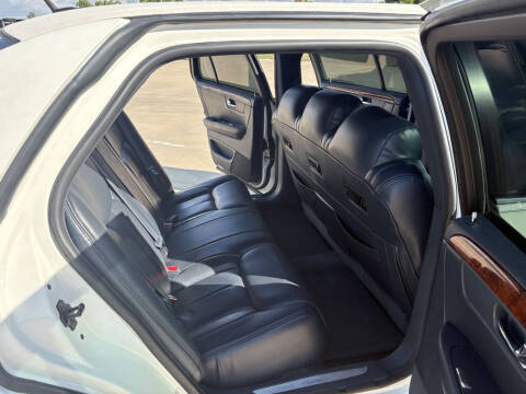 2007 Cadillac Krystal Koach