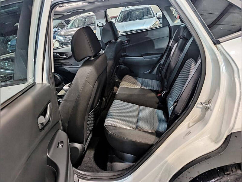 2021 Hyundai Kona SEL Plus