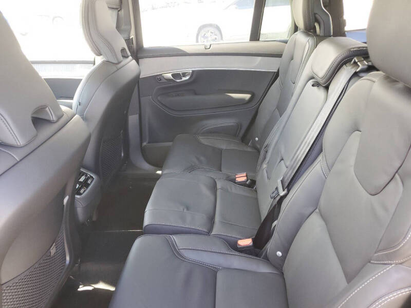 2025 Volvo XC90 B6 Ultra Bright Theme 7P