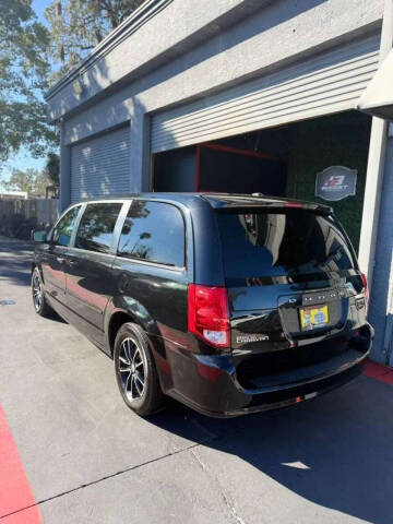 2017 Dodge Grand Caravan