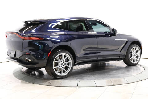 2021 Aston Martin DBX