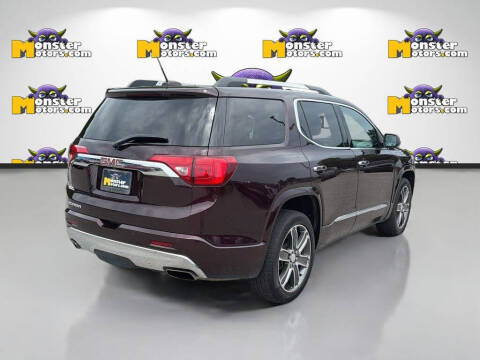 2017 GMC Acadia Denali