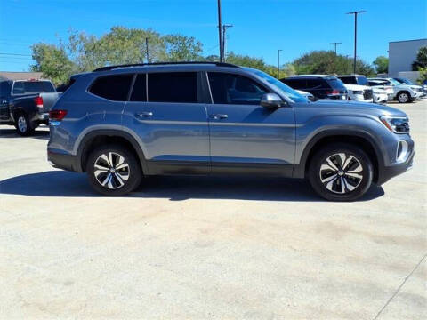 2024 Volkswagen Atlas SE