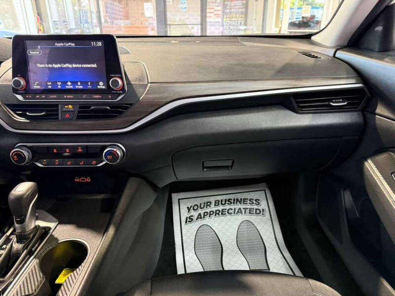 2025 Nissan Altima 2.5 SV