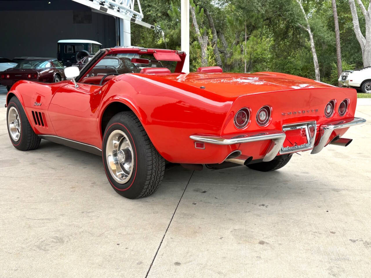 1969 Chevrolet Corvette 9