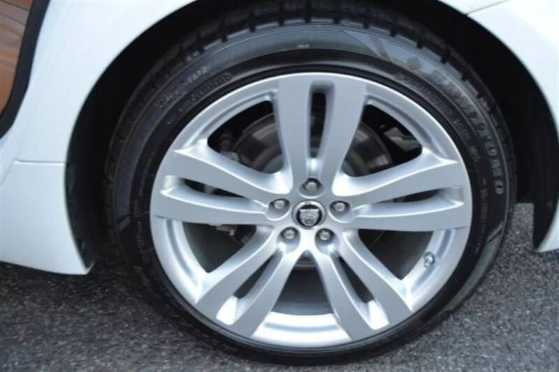 2013 Jaguar XJL Portfolio