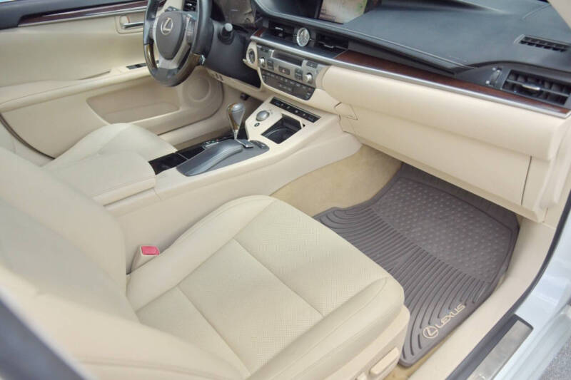 2013 Lexus ES 350