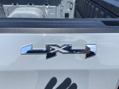 2024 GMC Sierra 1500 Elevation Standard