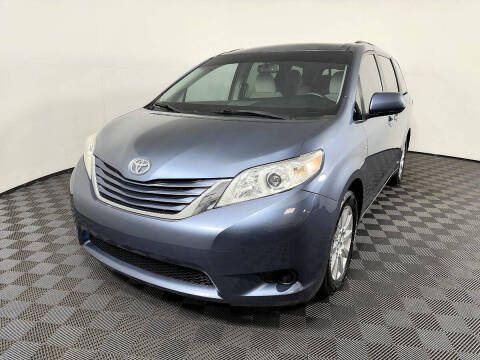 2017 Toyota Sienna LE 7-Passenger