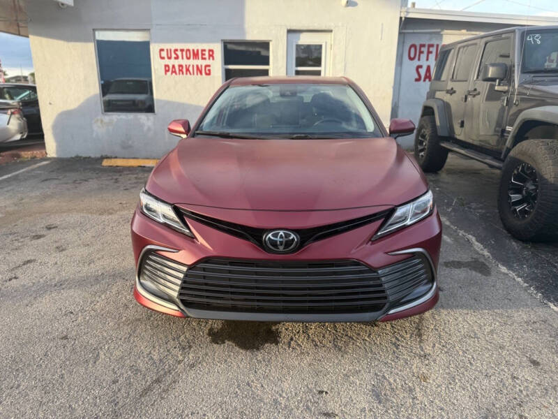 2022 Toyota Camry LE