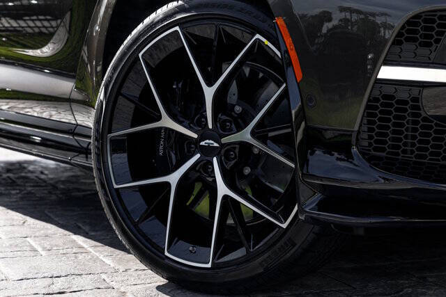 2026 Aston Martin DBX 707