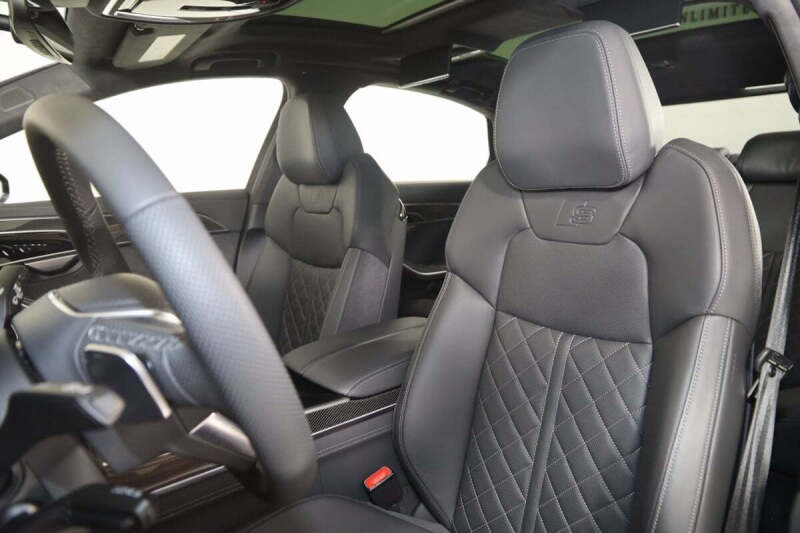 2025 Audi S8 4.0T quattro