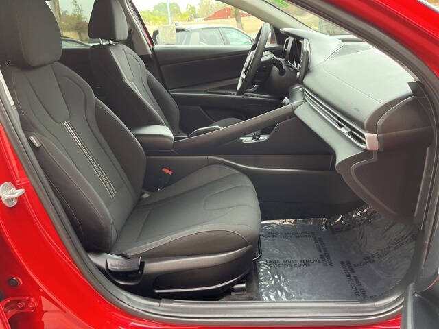 2022 Hyundai Elantra