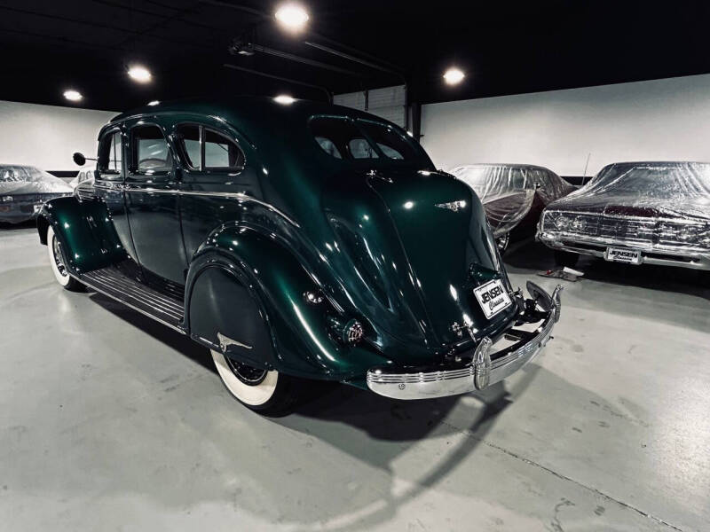 1937 Chrysler Airflow