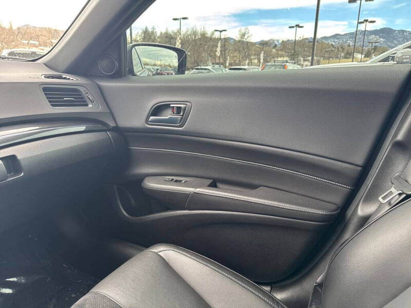 2020 Acura ILX w/Tech w/A-SPEC