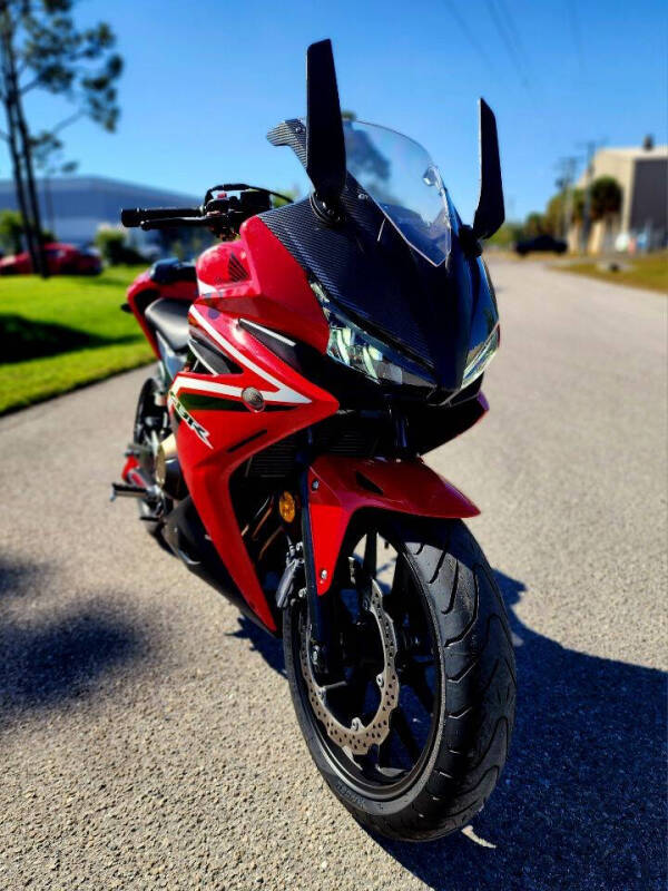 2017 Honda CBR500R