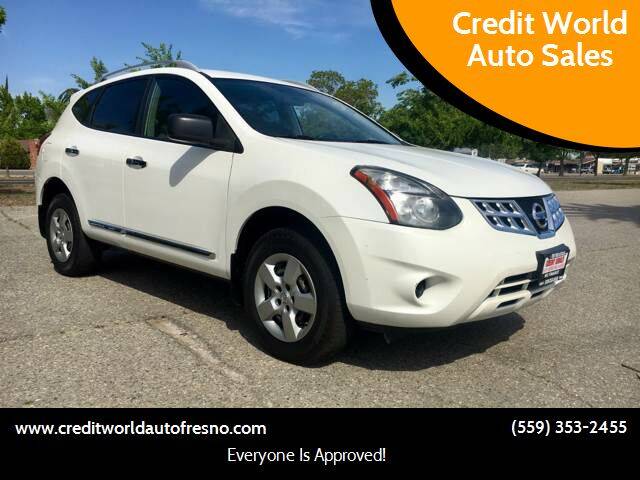 2014 Nissan Rogue Select for sale at Credit World Auto Sales in Fresno CA