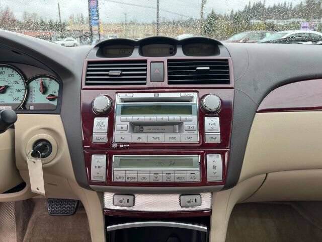 2004 Toyota Camry Solara SLE V6