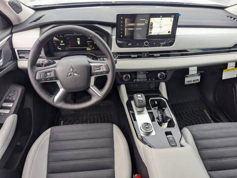 2026 Mitsubishi Outlander